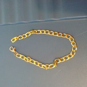 8" 18k bracelet